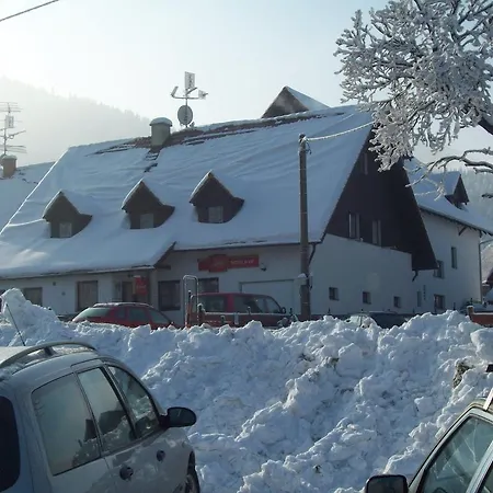 U Lip Trojanovice 酒店 3*